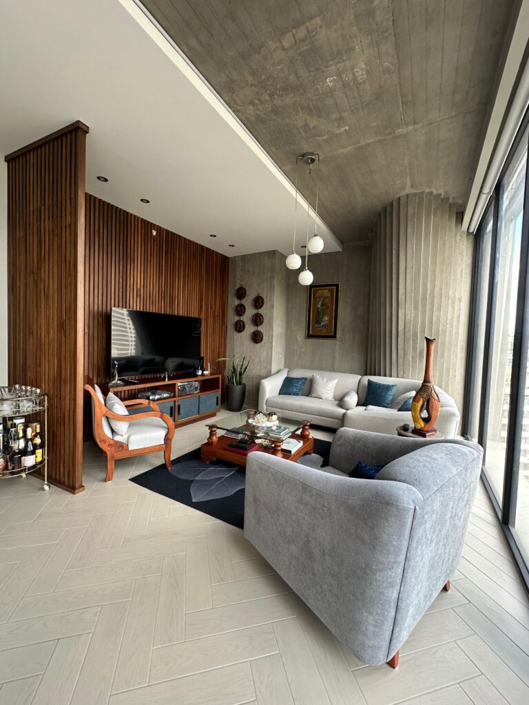 c4e7b27f-7927-4be8-96f5-1867d345d10e